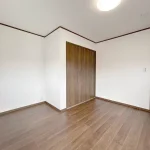 270044406-19
