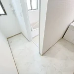 270045911-9