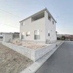 270046847-23