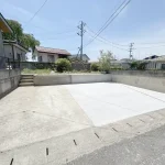 270047704-1