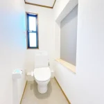 270047827-8