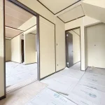 270047829-32