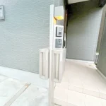 270047863-31