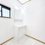 270047975-9