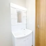 270048271-9