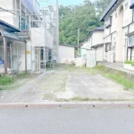 270050090-10