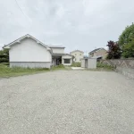 270050092-10