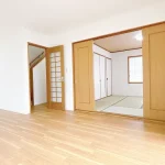 270050217-4