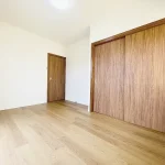 270050265-12