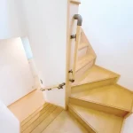 270050984-30
