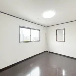 270051075-15
