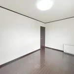 270051075-16