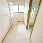 270051106-9