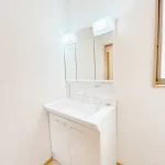 270051861-9