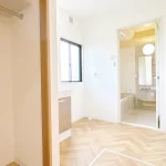 270052046-8