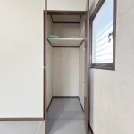 270052246-18