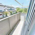 270052794-17