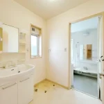 270052794-9