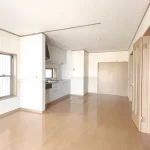 270052973-1