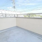 270052973-18