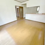 270053103-32