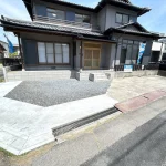B03032-000008-100381-9