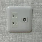 B03033-000016-104264-25