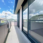 B03033-000127-265500-17