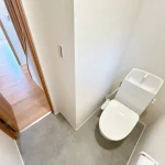 B03039-000005-101246-7
