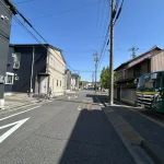 B03039-000130-258558-25