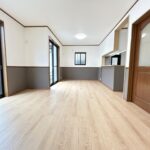 ECF-20260620-65809370_sala_de_estarjantar_integrada_com_cozinha-1.jpg