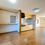ECF-20260621-26708026_cozinha_integrada_com_sala_de_estar_2-1.jpg